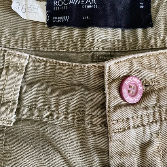 Rocawear Mens Heavy Khaki Tan Cargo Shorts w/Drawstrings size 36 - Picture 2 of 12